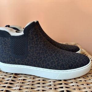 Rothy's Chelsea Boot - Espresso Spot Leopard - Size 8 - IN ORIGINAL BOX